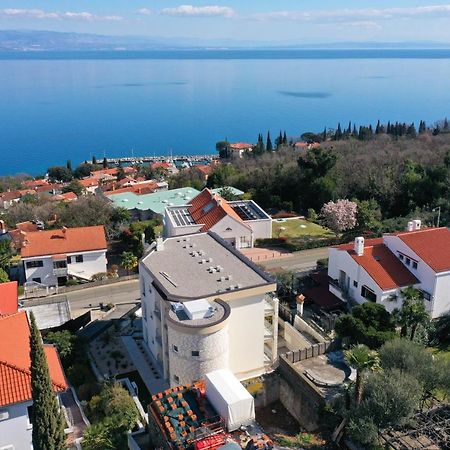 Villa Sunny Icici- Apartment Sky Екстер'єр фото