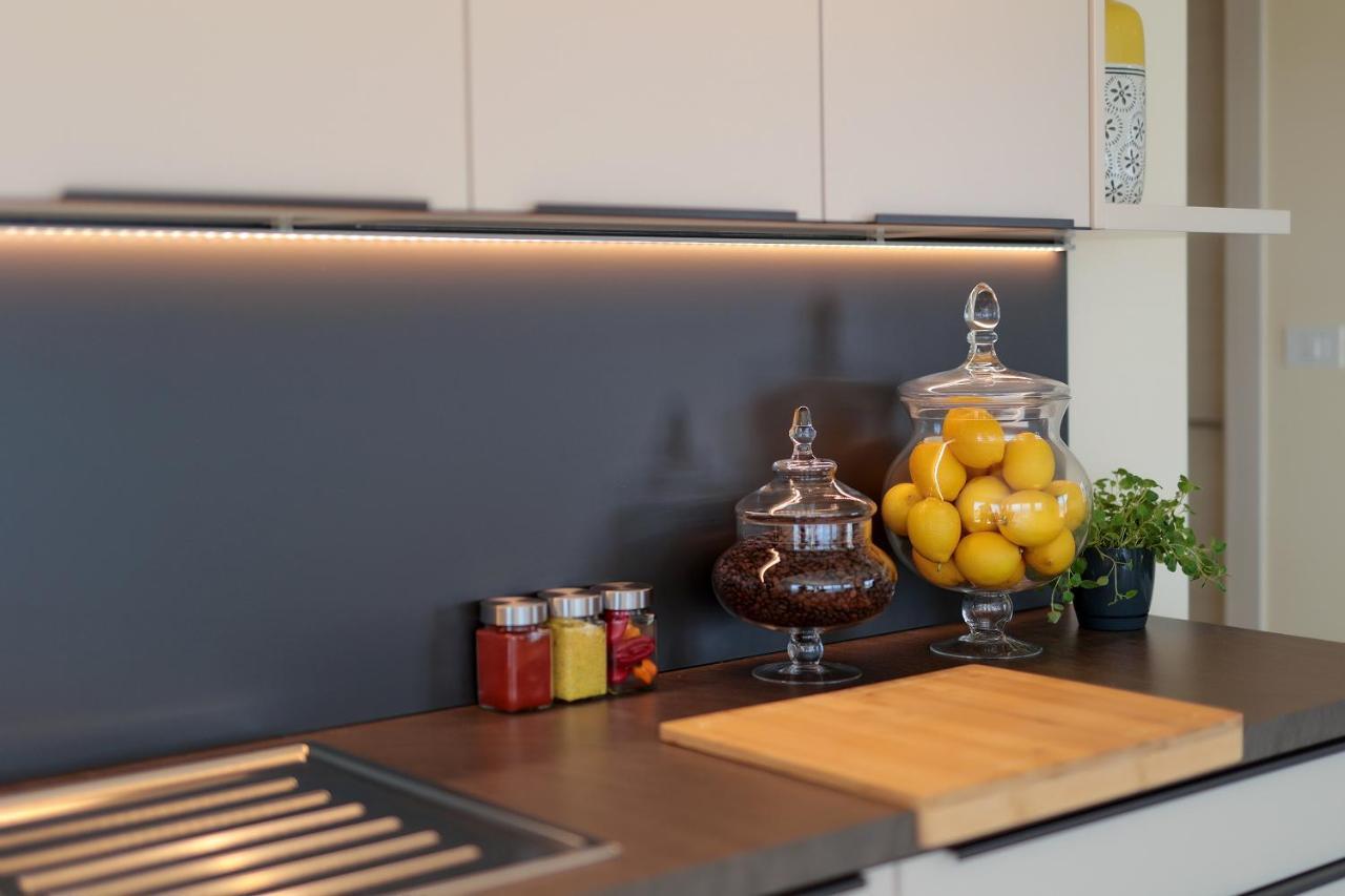 Villa Sunny Icici- Apartment Sky Екстер'єр фото