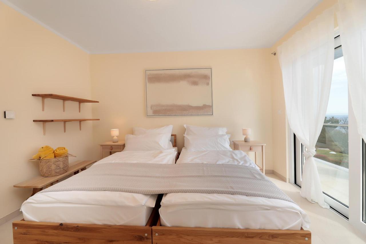 Villa Sunny Icici- Apartment Sky Екстер'єр фото